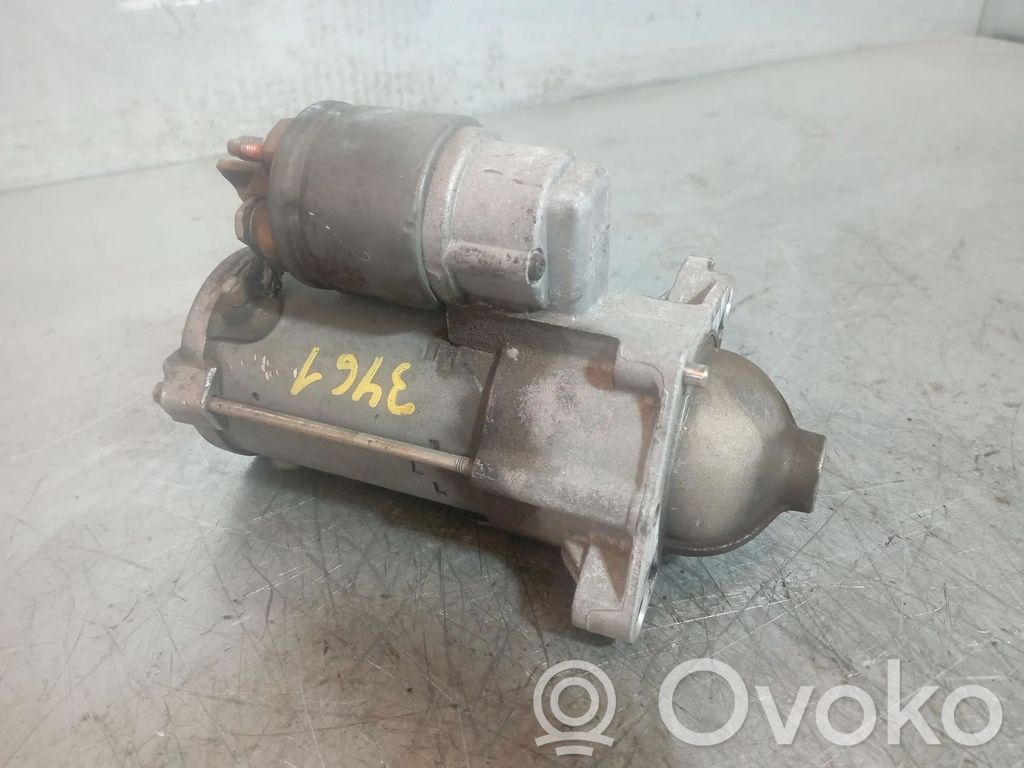 Starteris   233008223R,231004GD3A,231004GD3ACX,231004GD3AEM,233004868,2330000Q2C,2330000Q2H,2330000Q3B,2330000Q3K,233000379R,233001073R,233001412R,233004868C,233004868R,233005380R,233006124R,233006392R,233006508R,233007223R,233007224R,233007689R,233008223,233008223R,233009323R,28C9DW1559A,4159065200,4159065600,4159066000,A4159065200,A4159065600,A4159066000,RSM1411