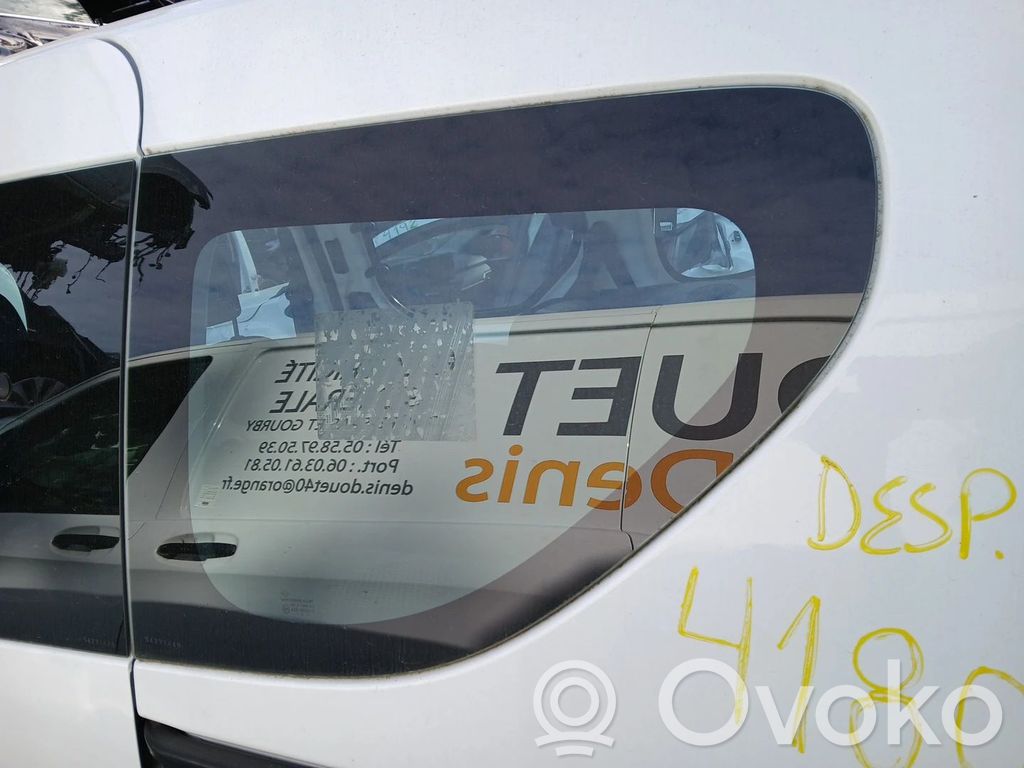 Dacia Dokker Geam lateral spate 