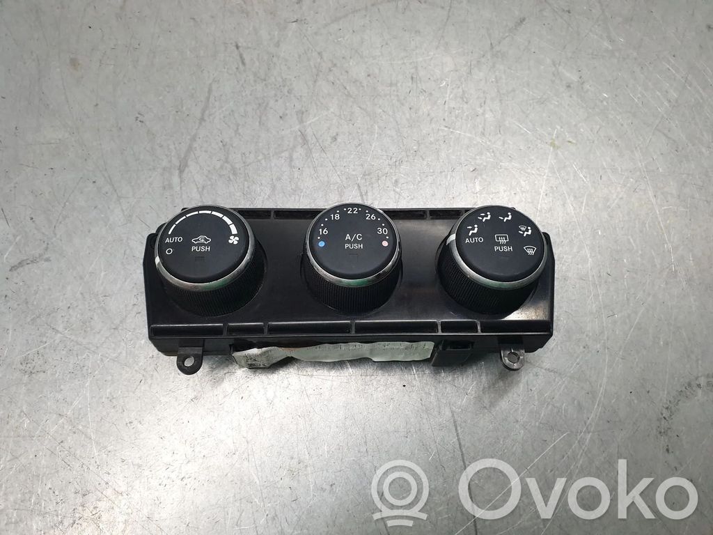 Jeep Compass Climate control unit 