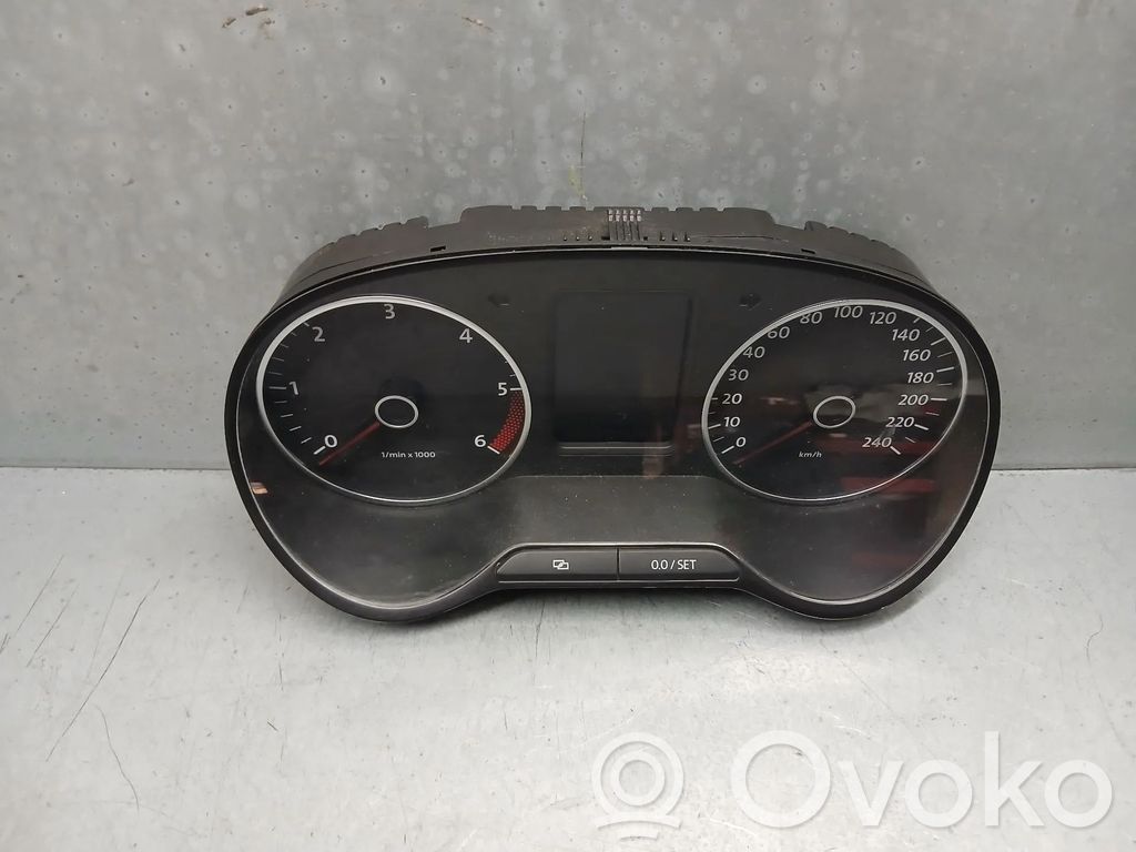 Volkswagen Polo V 6R Tachimetro (quadro strumenti) 