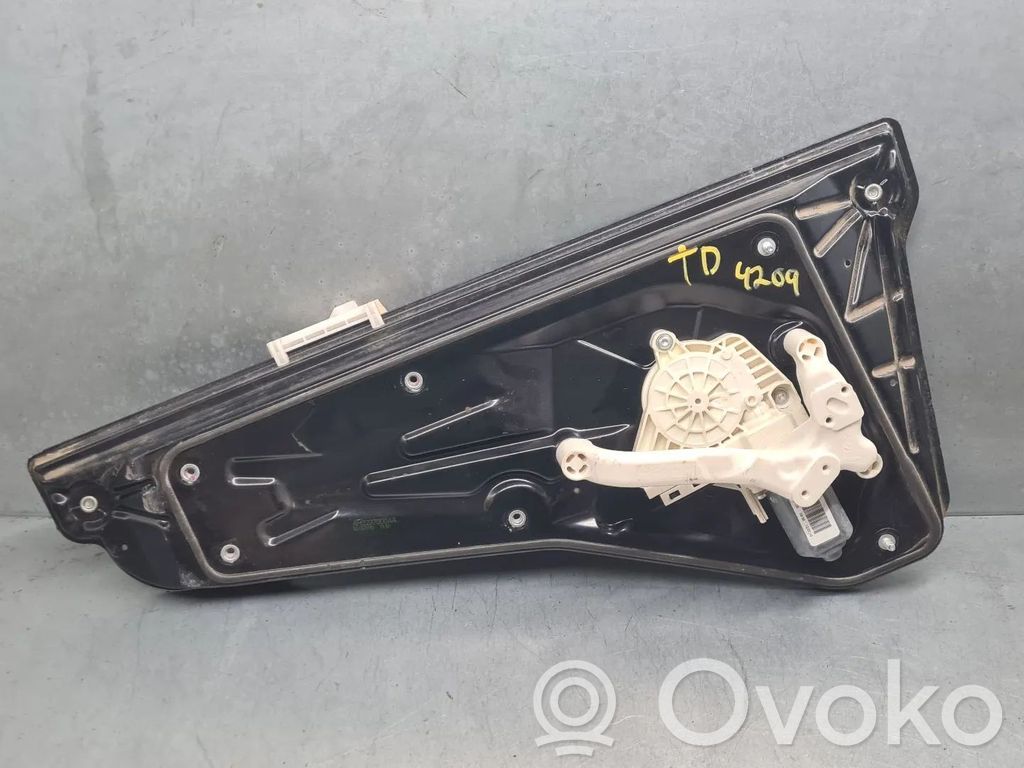 Land Rover Defender Macara geam spate fără motor 