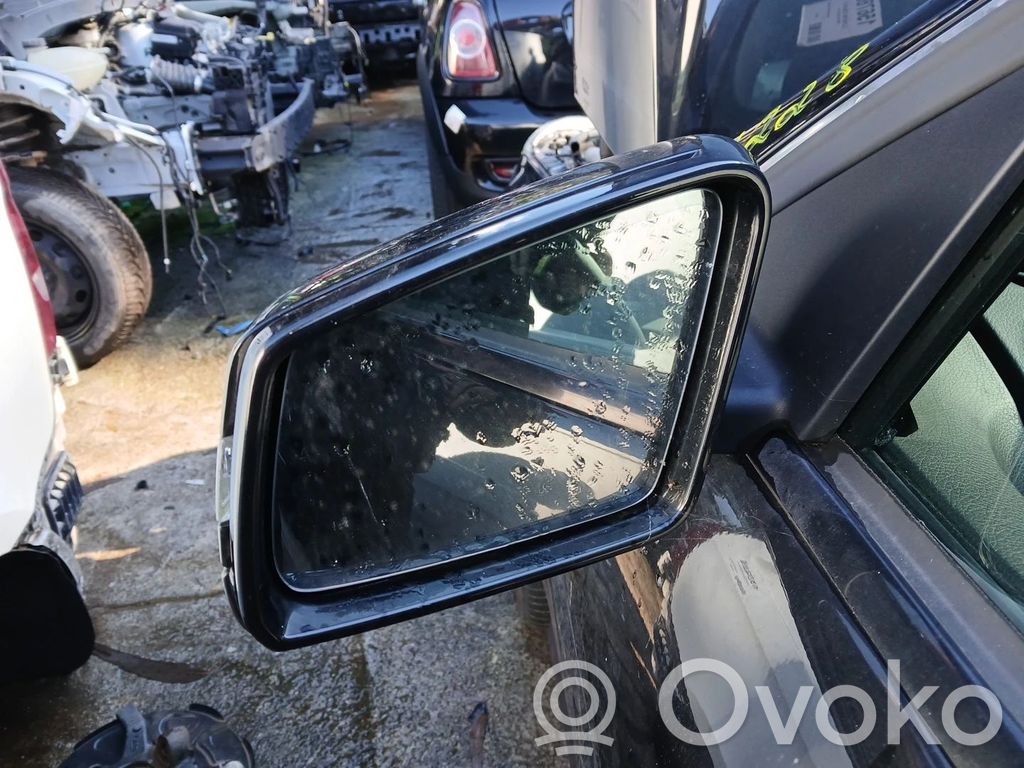 Mercedes-Benz C W204 Elektryczne lusterko boczne drzwi przednich 