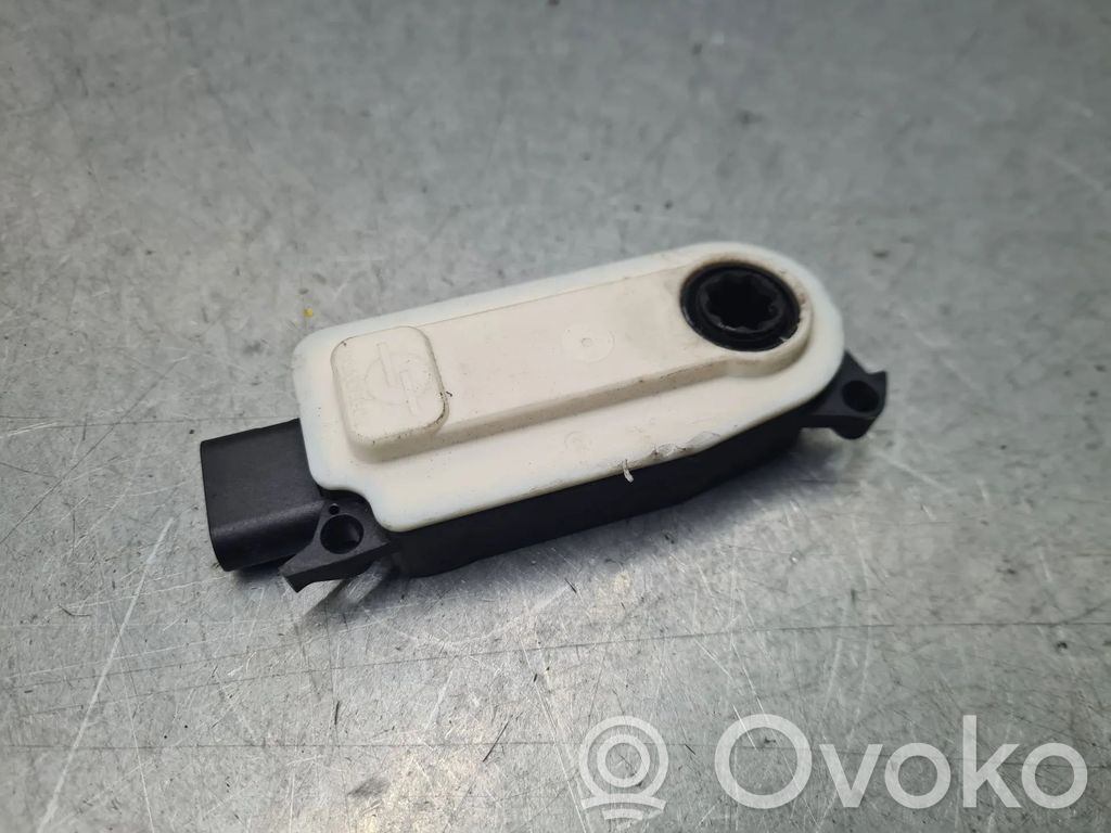 Peugeot 2008 II Motor/actuator clapetă aer 