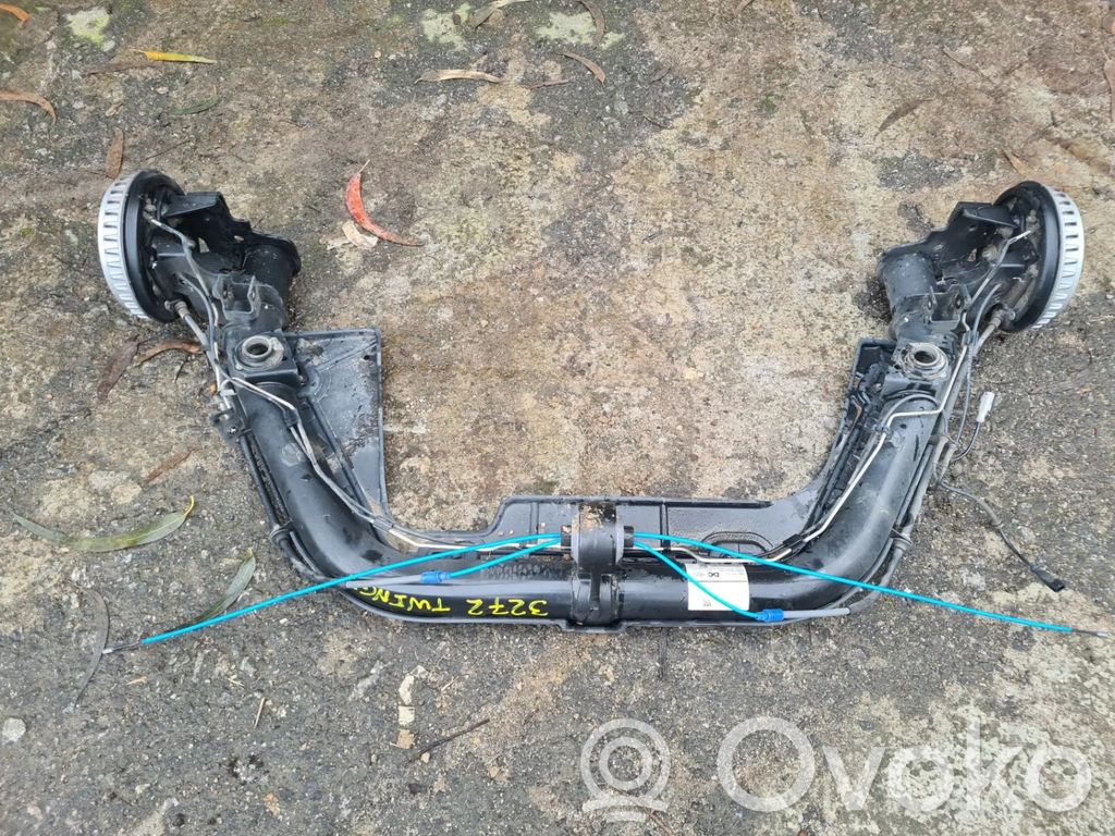 Rear axle beam   555011520R,A4533503201