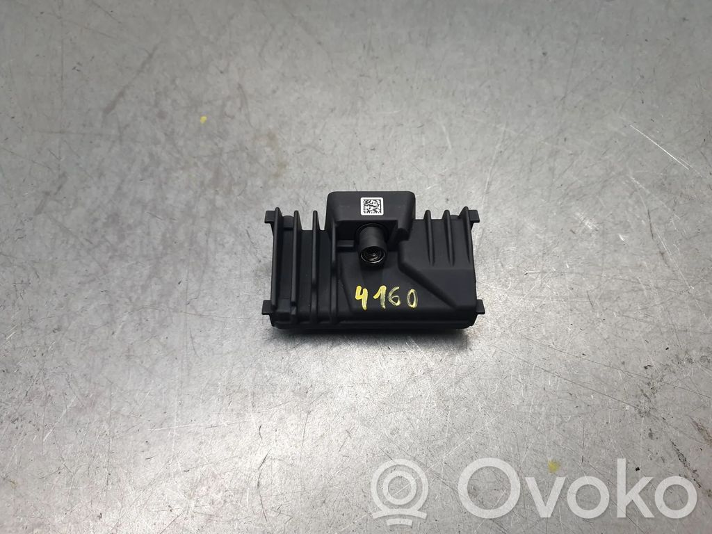 Renault Captur II Windshield/windscreen camera 