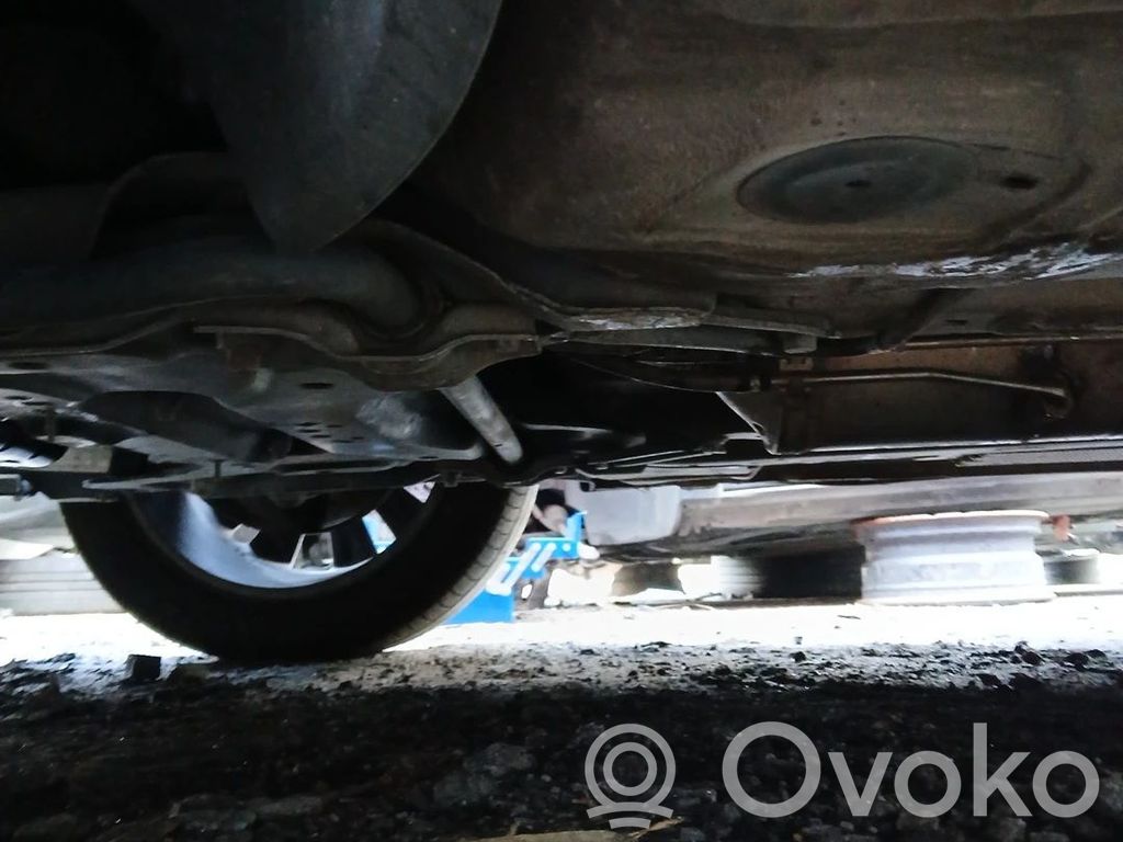 Peugeot 3008 I Front subframe 