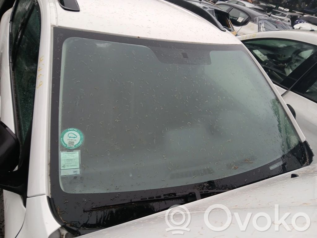 Dacia Spring Переднее стекло 