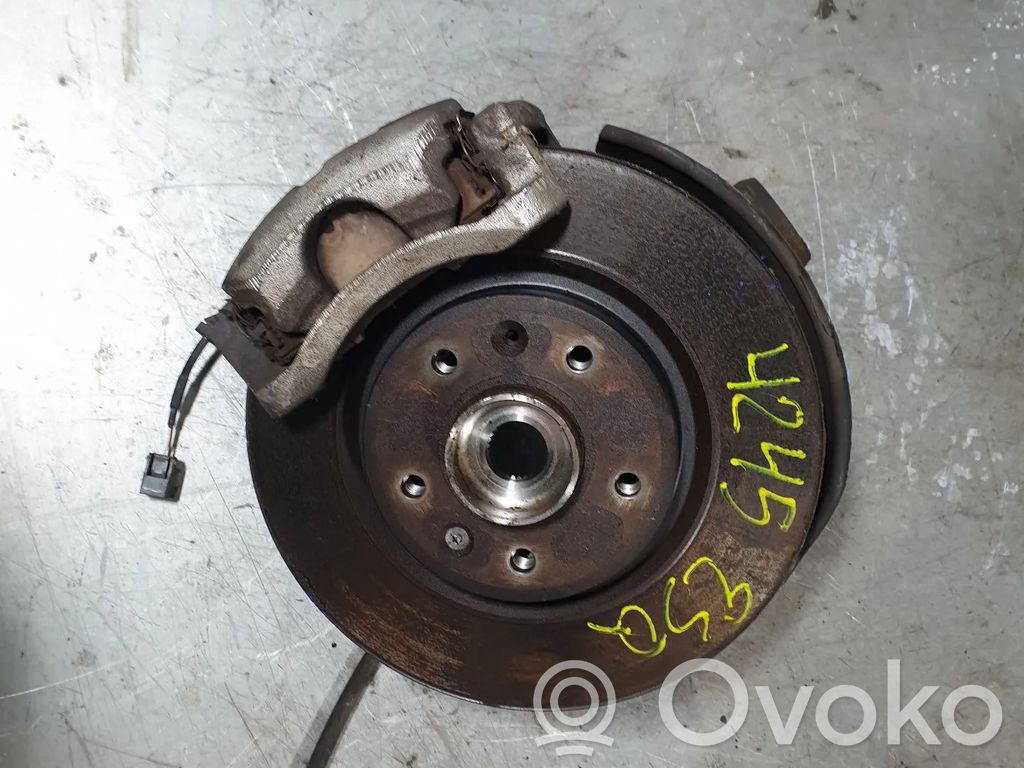 Renault Kadjar Achsschenkel vorne 