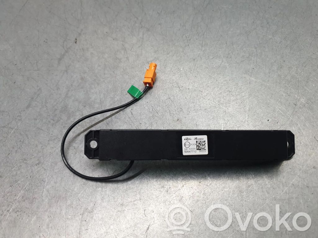 Amplificador de antena aérea   50547712