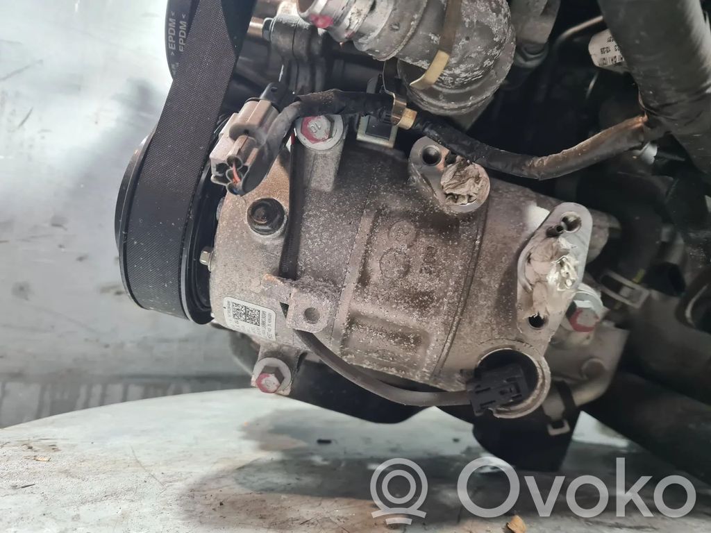 Compresor (pompă) aer condiționat (A/C)   97701Q0400,97701Q0300,97701Q0400