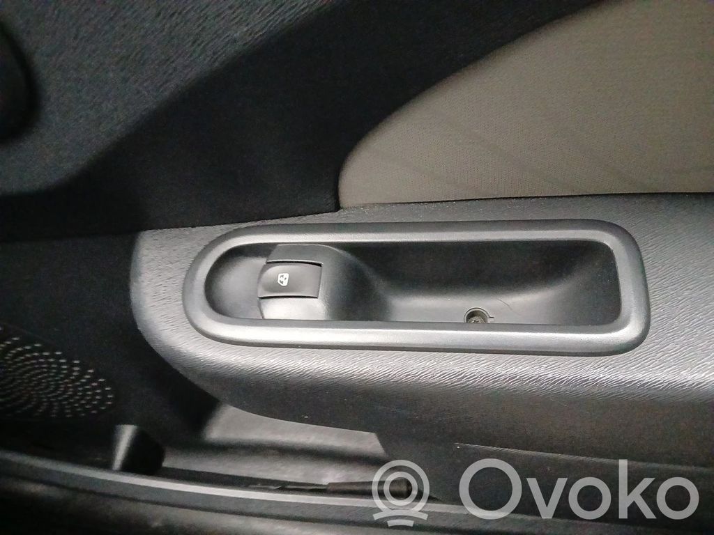 Renault Twingo II Comutator comandă geamuri electrice 