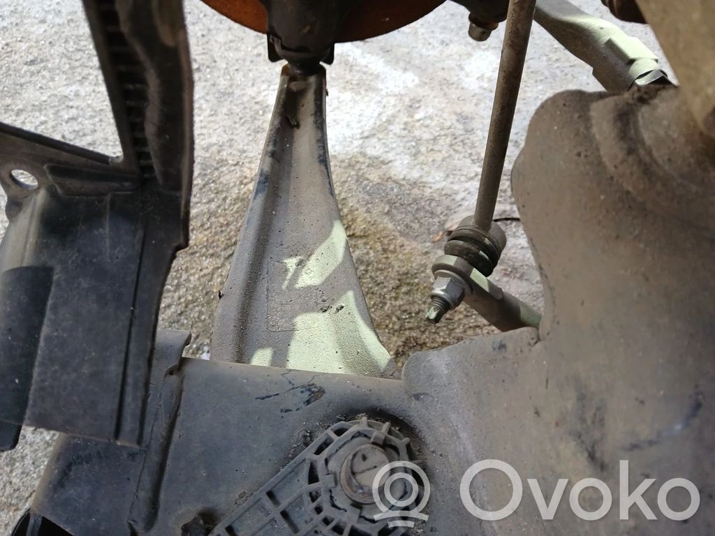 Front control arm   0009816863580,0009858157580,1682731880,9816863580,9858157580,SU001A6516