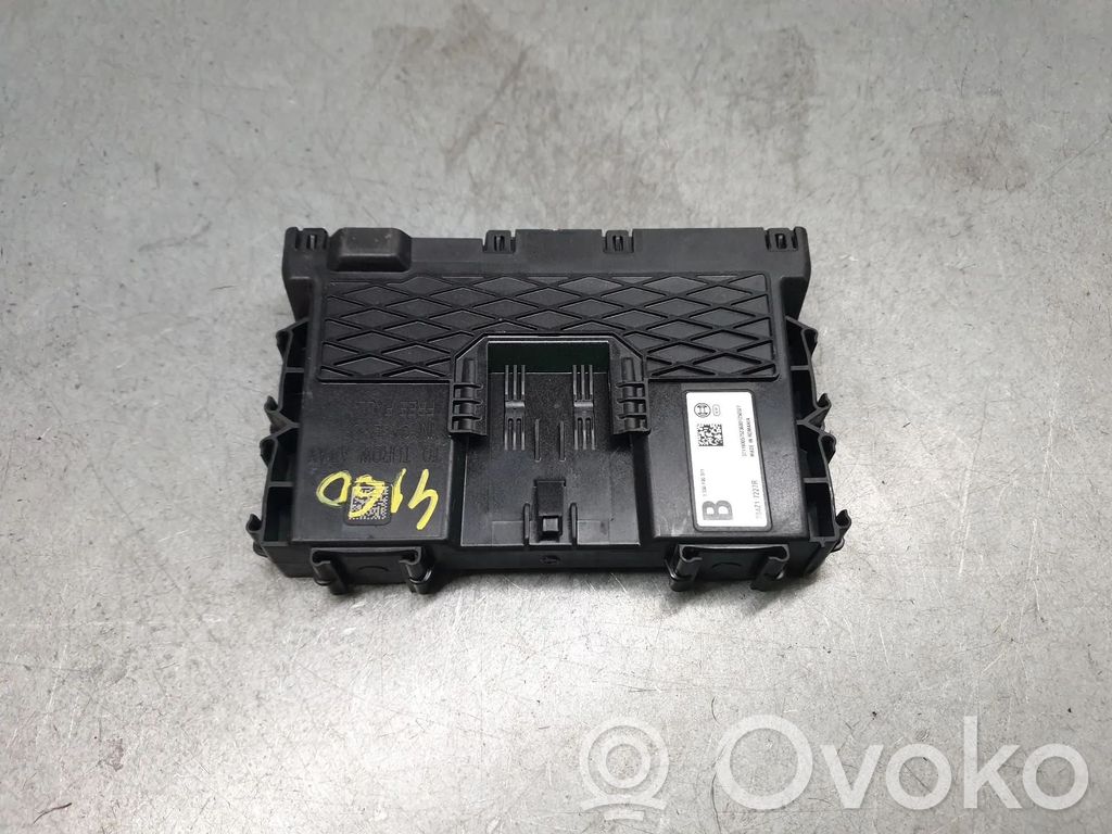 Renault Captur II Módulo de confort/conveniencia 