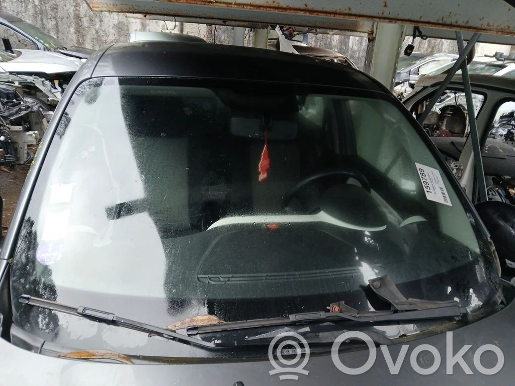 Renault Twingo III Parbriz față 
