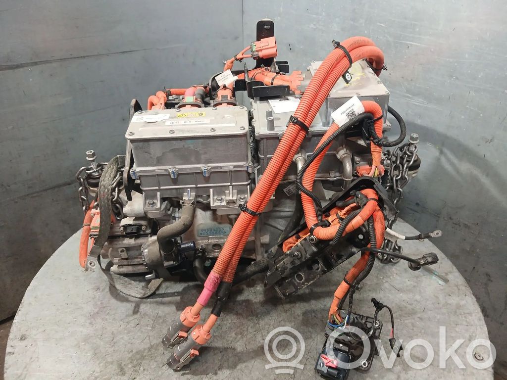Engine   4DB401,0BCDCDC,290101552R,290K45880R,296055135R,U135859