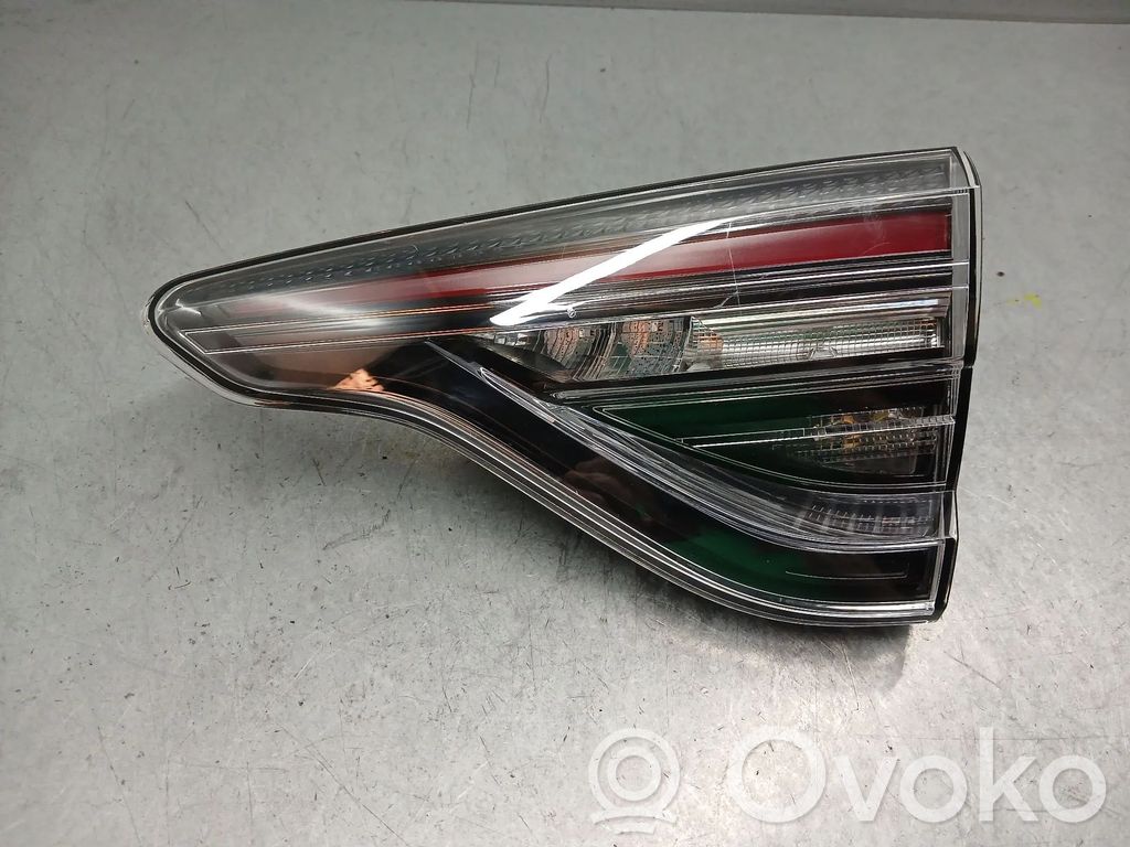 Tailgate rear/tail lights   265506440R,11071446F