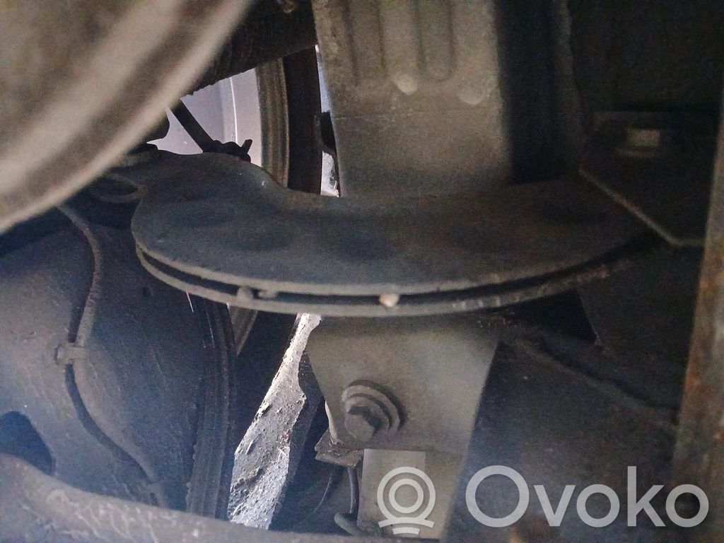 Рычаг   1686184,1752736,2426910,31406582,AV615500CA,AV615500CB,KTAV615B948AA