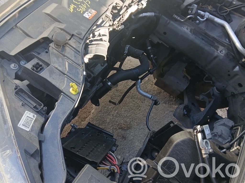 Ford Focus Radiatoru panelis 