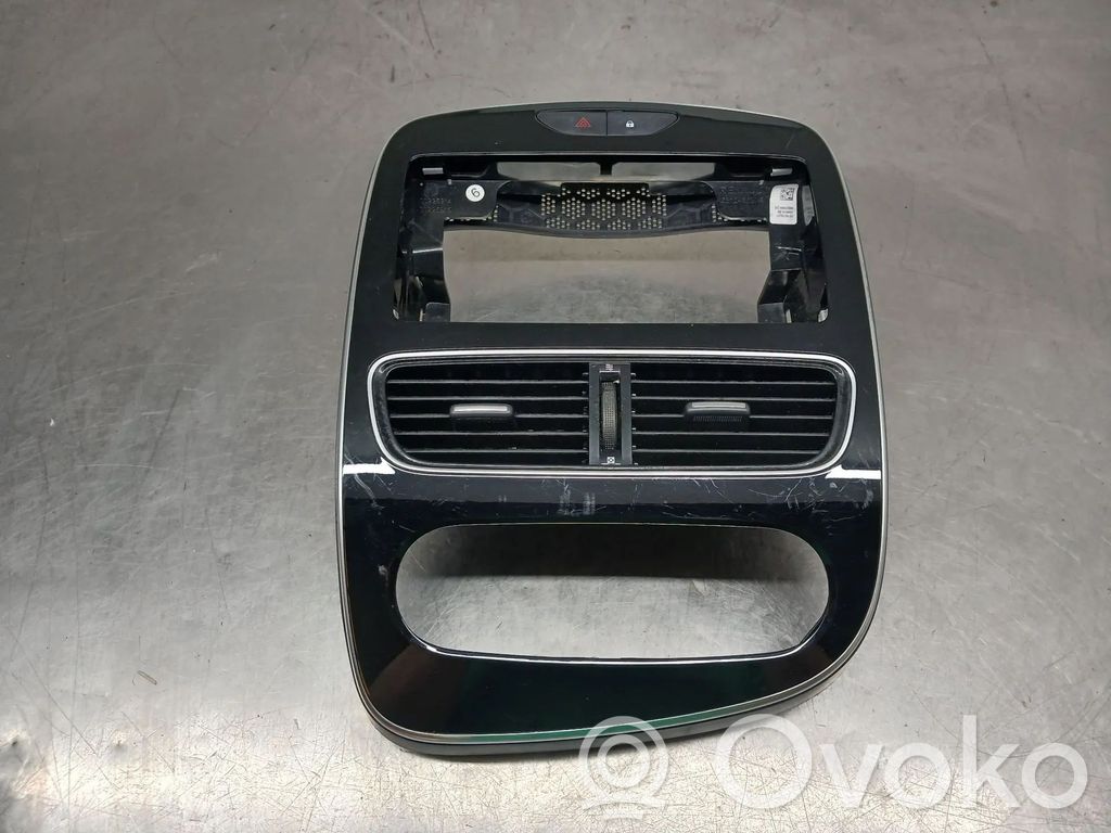 Renault Clio IV Radijos/ navigacijos apdaila 