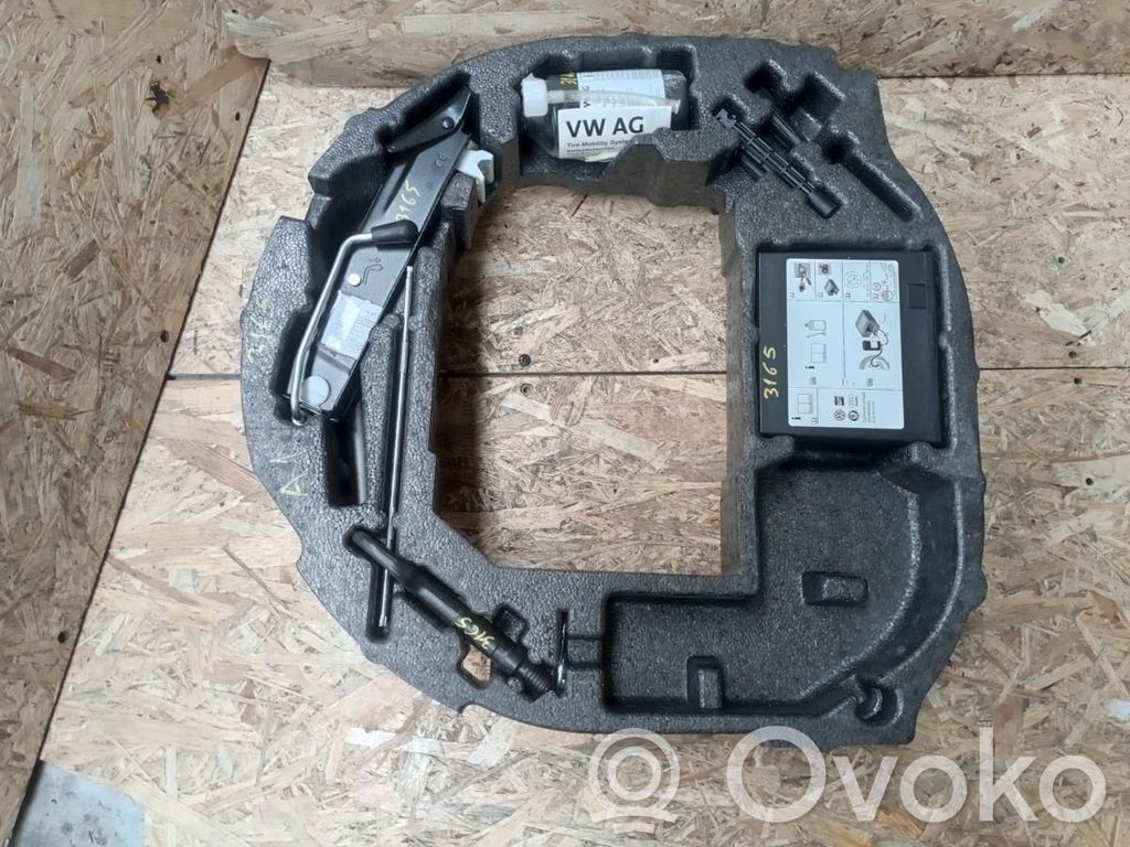 Cric de levage   8X0012615,8E0012619A