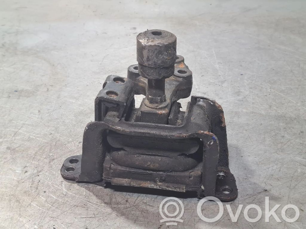 Engine mount bracket   9646135380