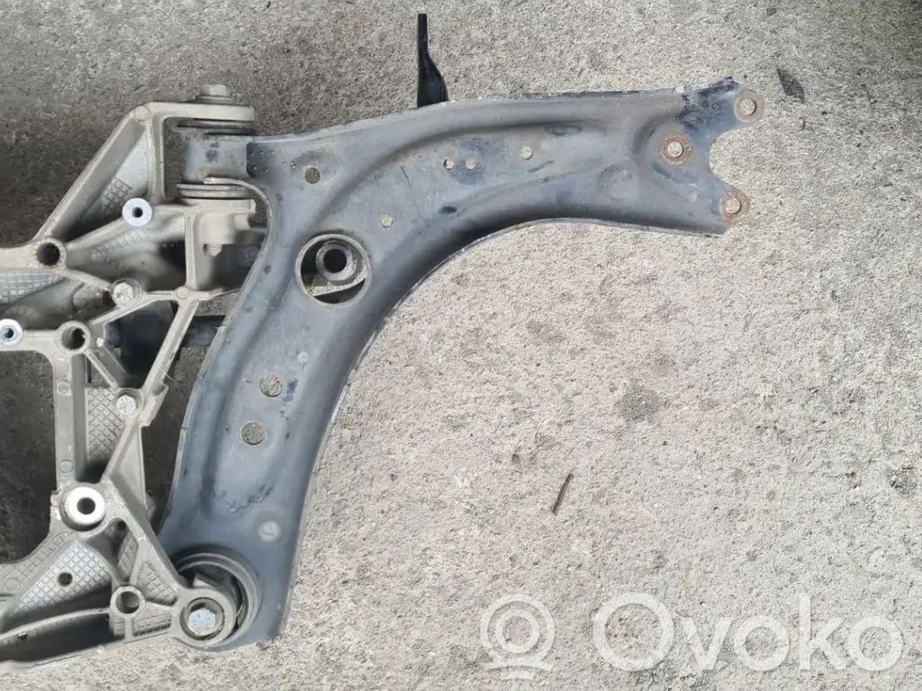 Audi A3 S3 8V Wahacz przedni 
