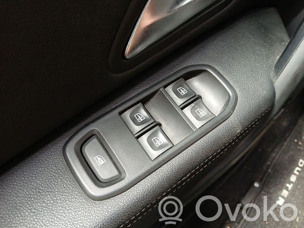 Dacia Duster II Comutator comandă geamuri electrice 