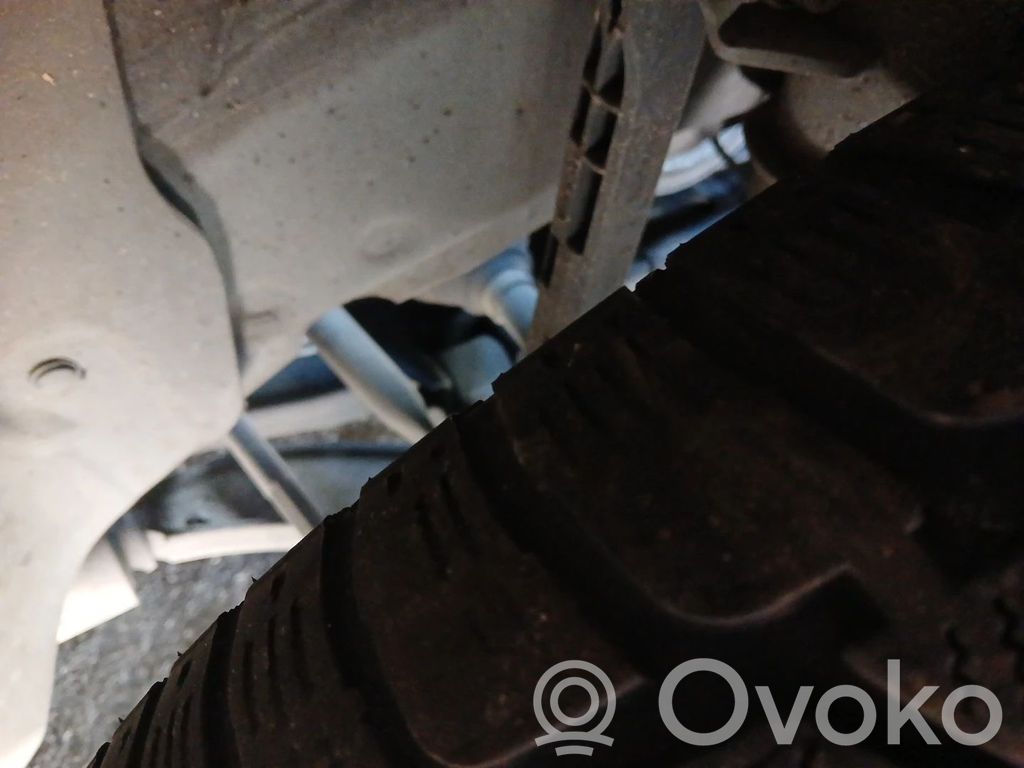 Querlenker vorne   00352071,00352080,00352521,00352870,00352872,013273605,013280211,013318885,013318887,013360018,013360020,022792991,0352071,0352080,0352501,0352503,0352521,0352870,0352872,13273605,13280211,13318885,13318887,13360018,13360020,22792991,23354435,23361709,32354435,352071,352521,352561,352870,352872,84248215