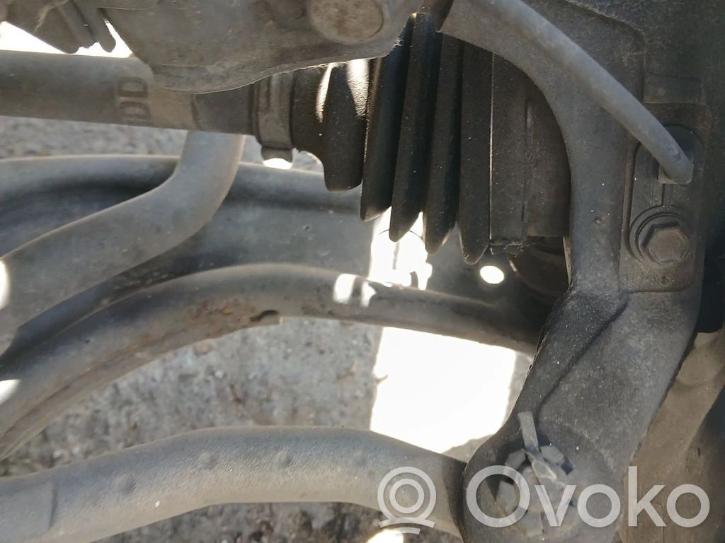 Toyota Yaris Eje de transmisión delantero 