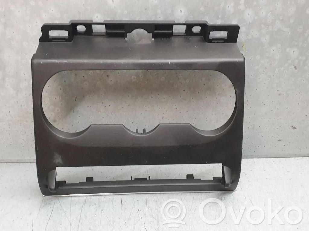 Renault Clio V Rămă unitate radio/GPS 