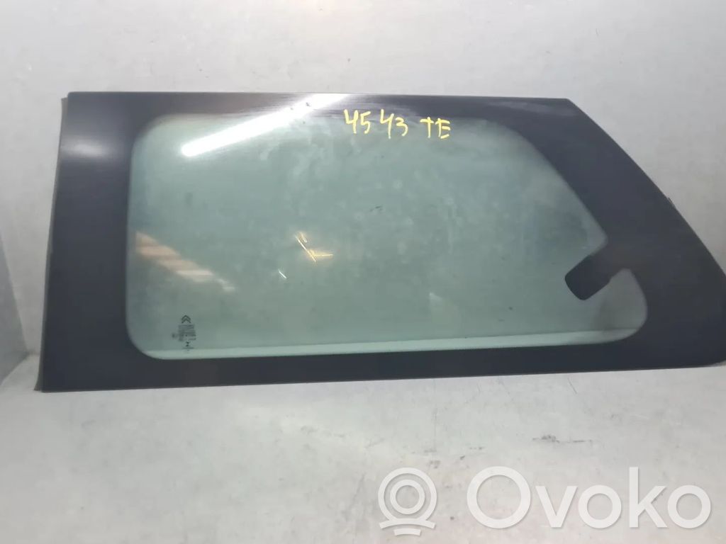 Citroen C4 Cactus Vetro del finestrino della portiera posteriore