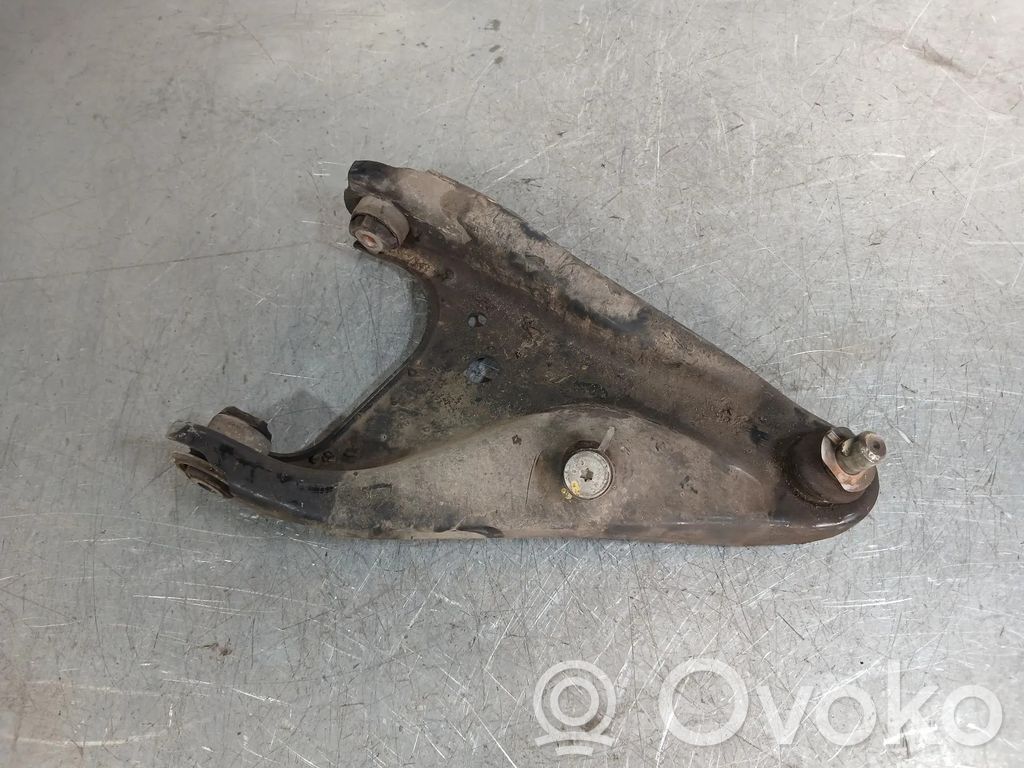 Dacia Dokker Brazo de suspensión delantero 