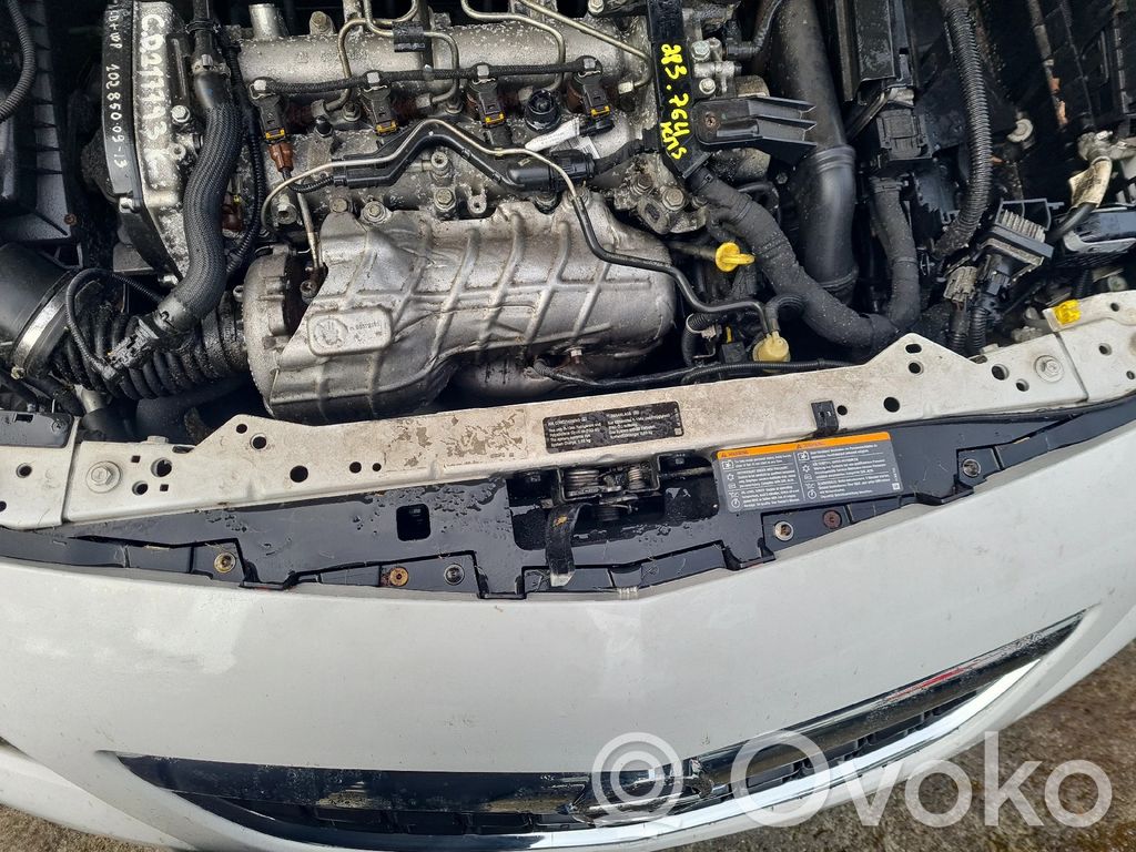 Opel Astra J Pannello di supporto del radiatore 