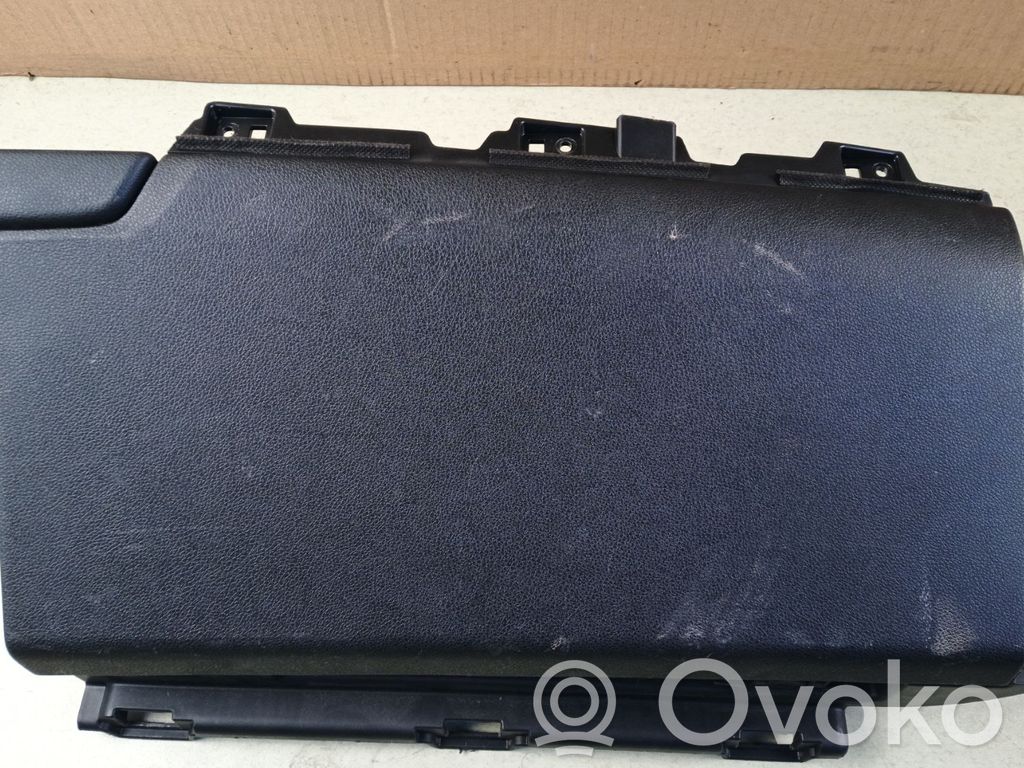 Guantera   84510G5010