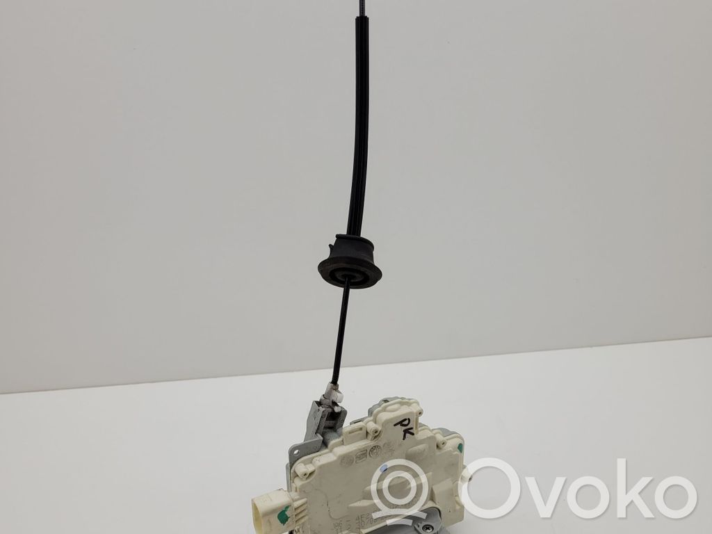 Audi A8 S8 D3 4E Front door lock 