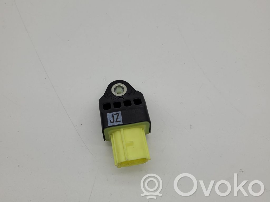 Lexus NX Sensor impacto/accidente para activar Airbag 