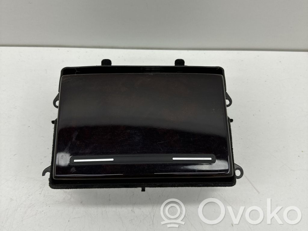 Glove box   4E2858601B