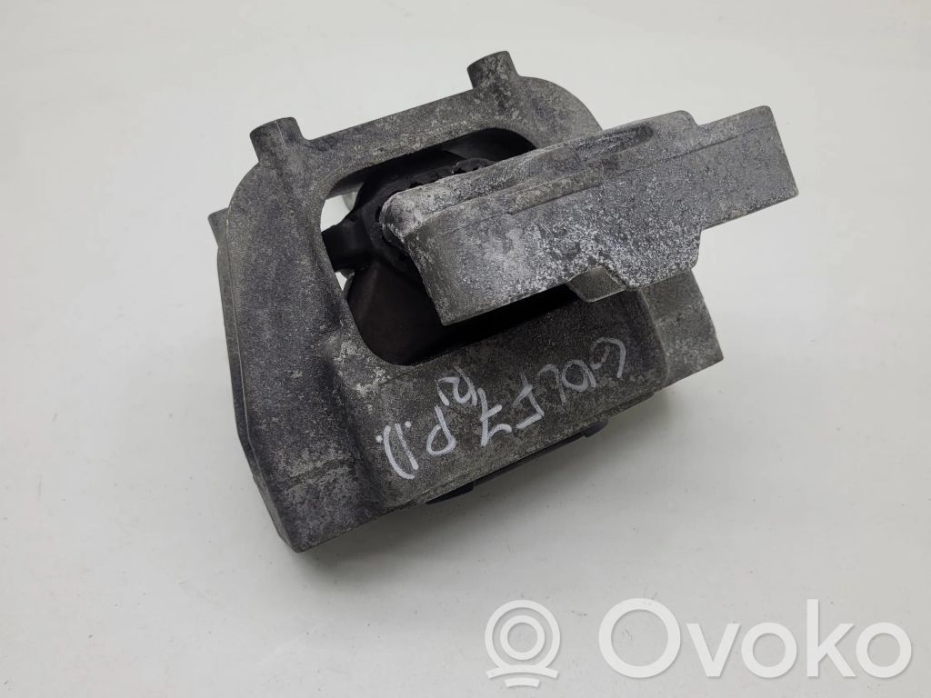 Volkswagen Golf VII Engine mount bracket 