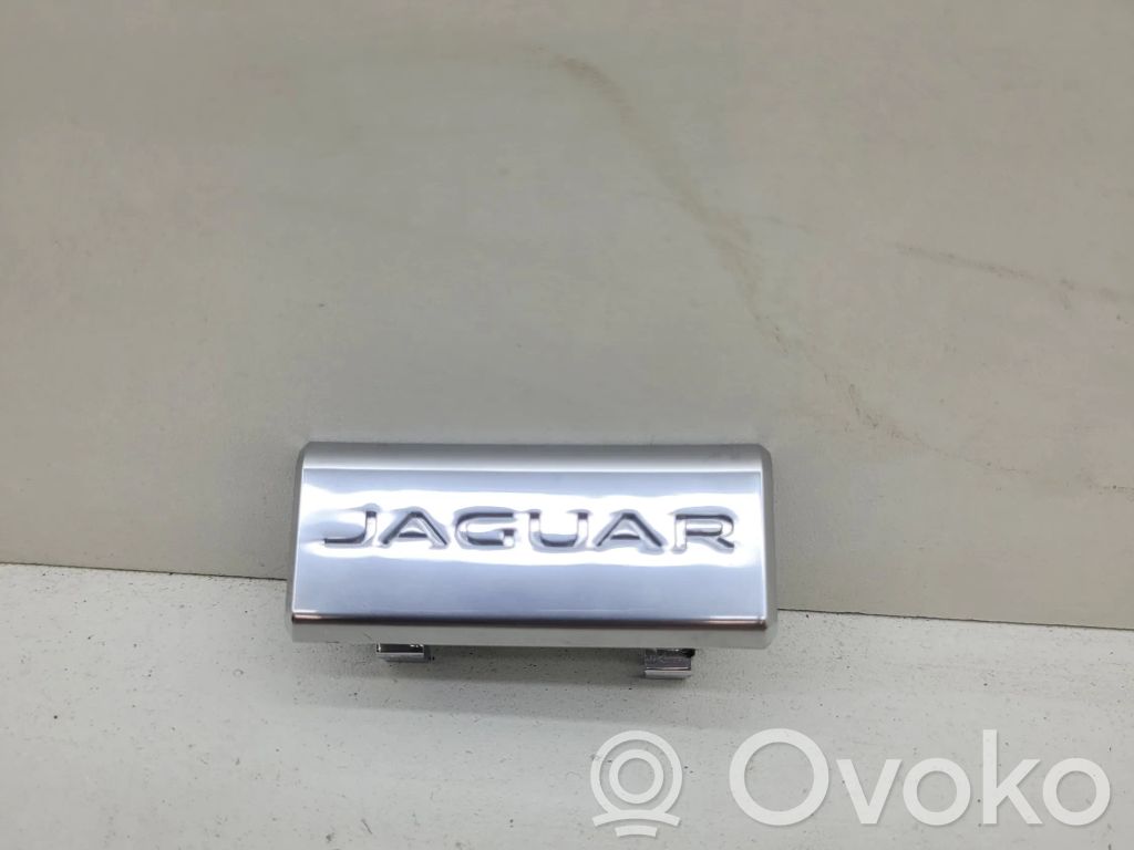 Jaguar XE Manufacturer badge logo/emblem 