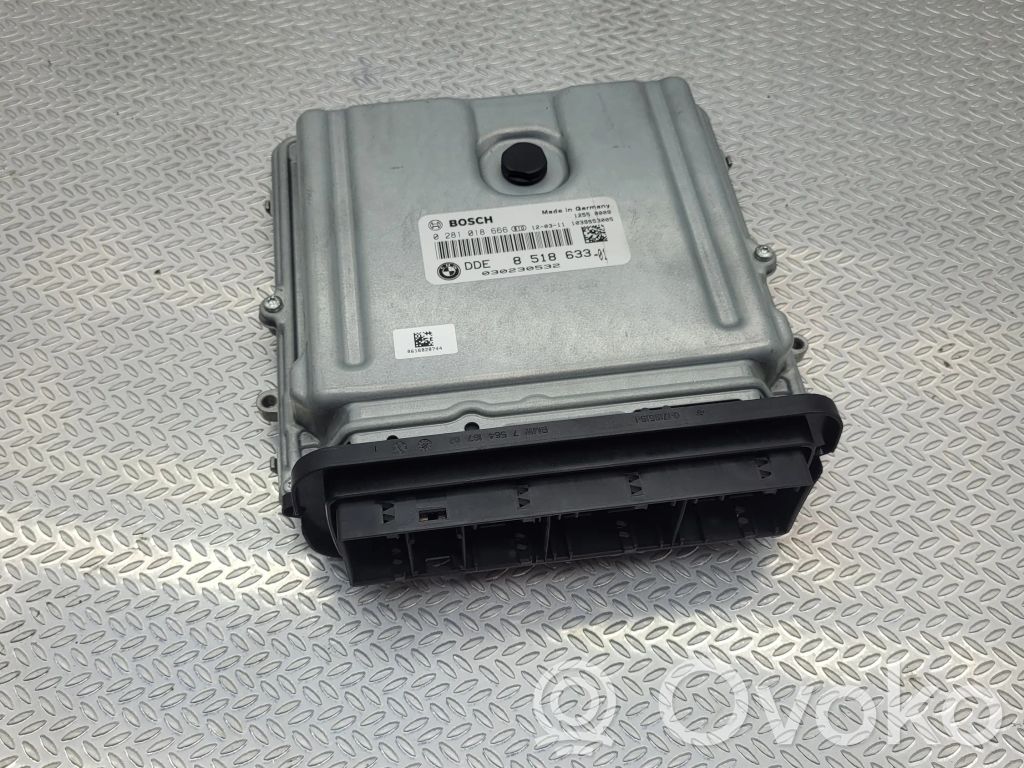 BMW 6 F12 F13 Engine control unit/module 