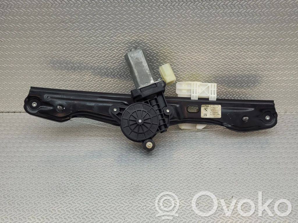 BMW 1 F20 F21 Rear door window regulator with motor 