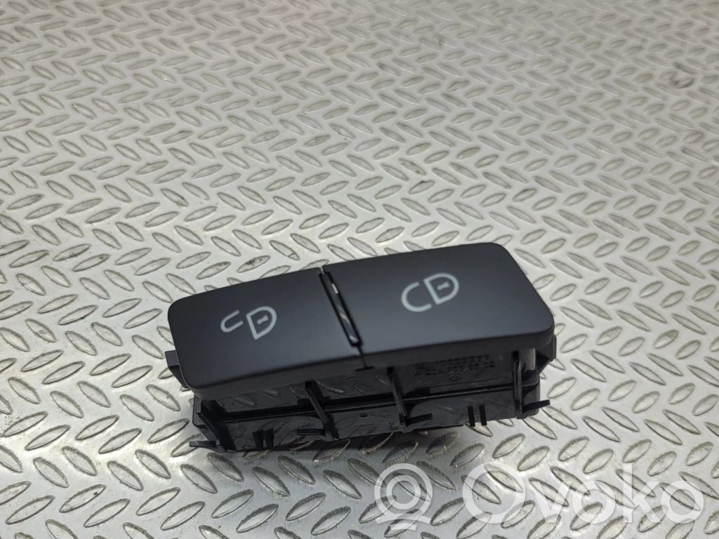 Mercedes-Benz CLS C218 X218 Central locking switch button 