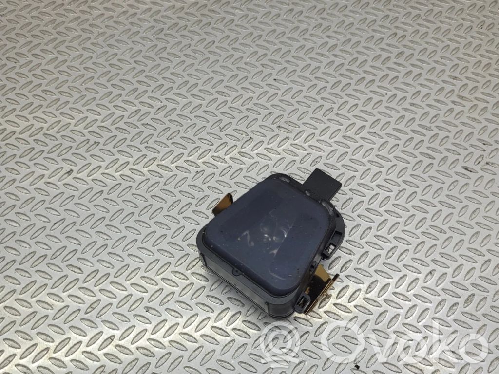Jaguar XE Rain sensor 