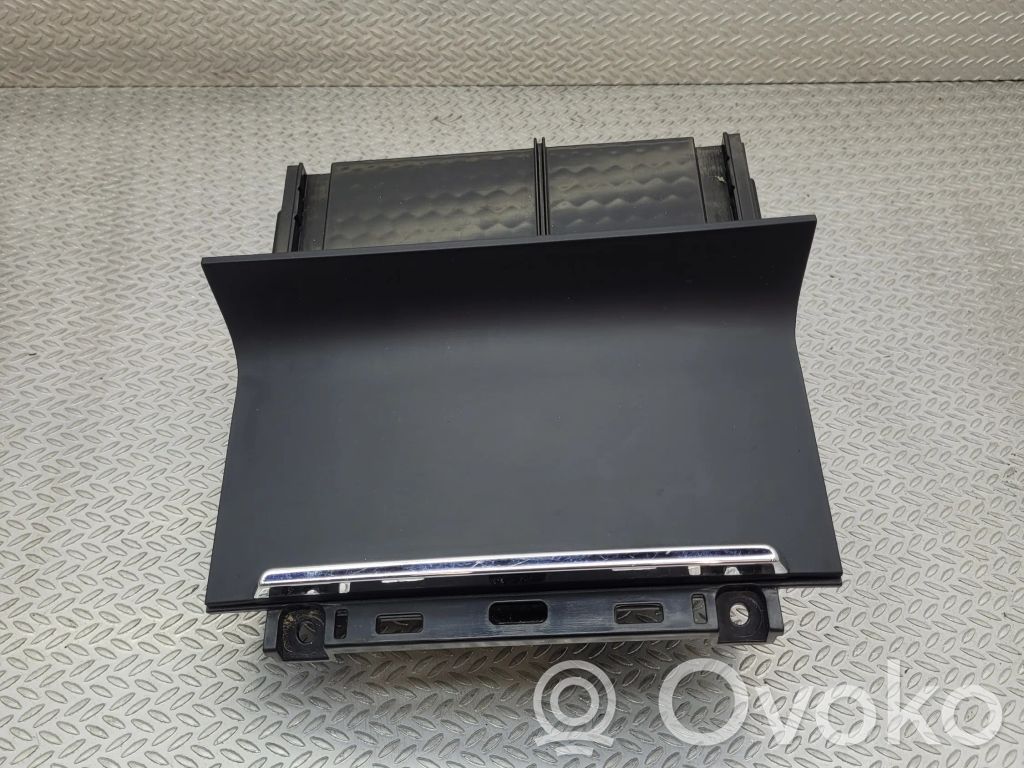 Skoda Superb B6 (3T) Ashtray (front) 