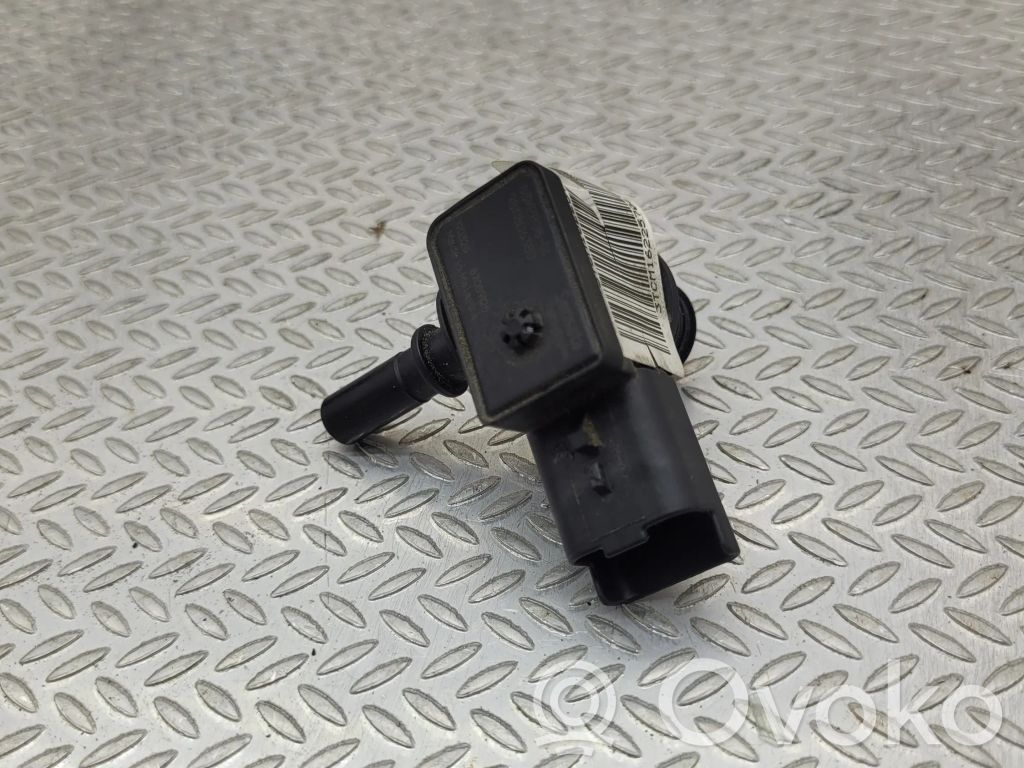 Peugeot 308 Vacuum valve 
