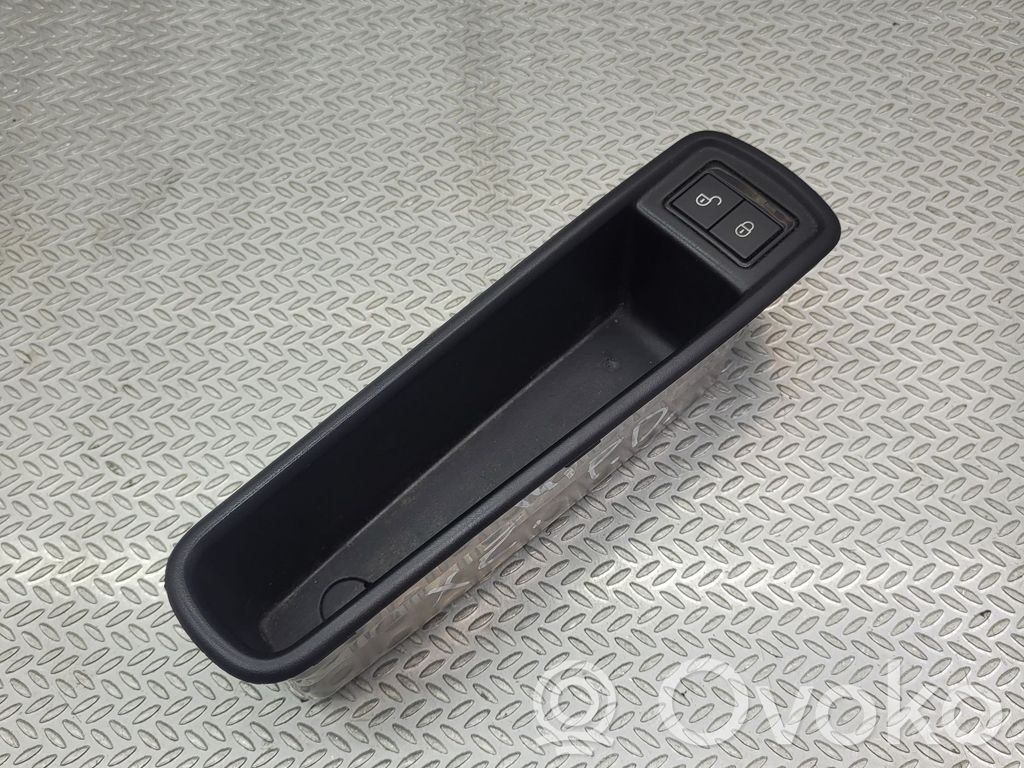 Jaguar XE Central locking switch button 