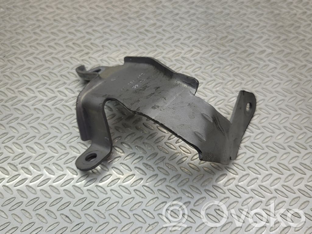 Peugeot 308 Other engine bay part 