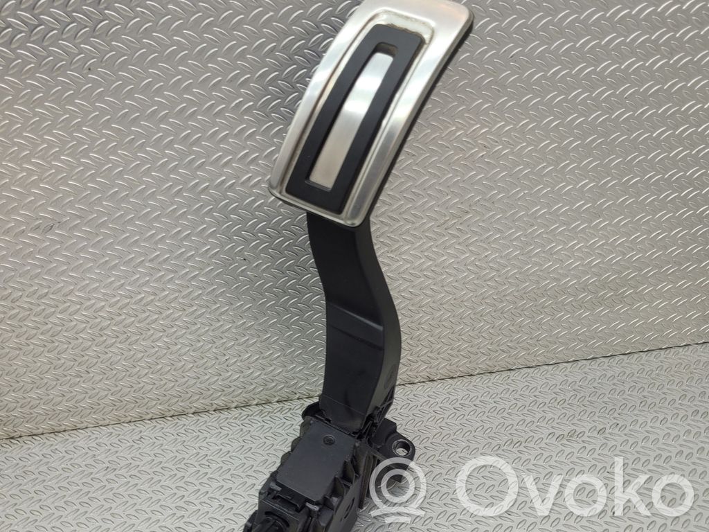 Volkswagen Passat Alltrack Accelerator throttle pedal 