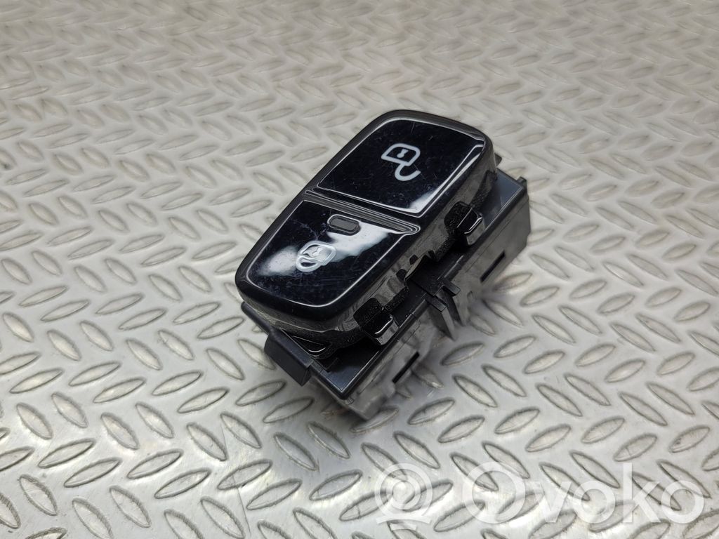 Volvo S90, V90 Central locking switch button 