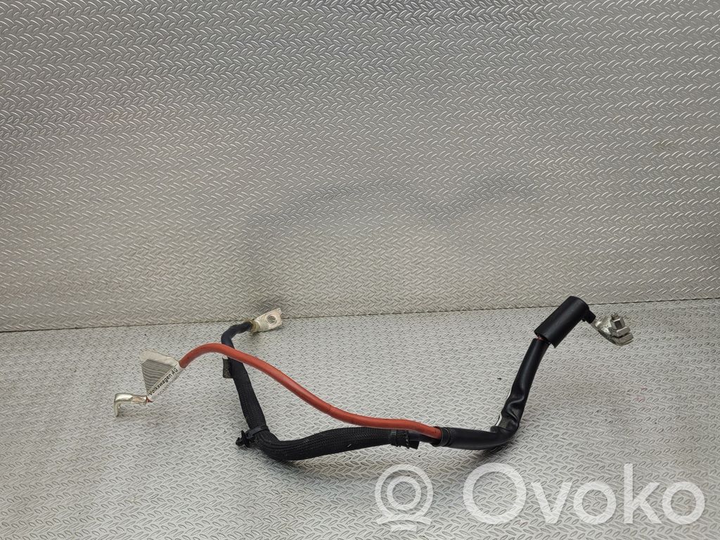 Volkswagen Tiguan Cable positivo (batería) 